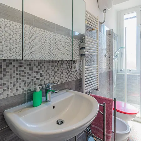 10 Min Colosseum, Prenestinhome - Renovated 2024 Apartment, P Igneto , Self Check-in H24 Roma