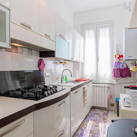 10 Min Colosseum, Prenestinhome - Renovated 2024 Apartment, P Igneto , Self Check-in H24 * Roma